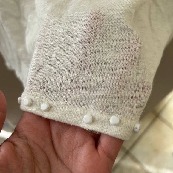 Alice + Olivia Candy Beaded cream crewneck tee🤍🤍 - Picture 6 of 9